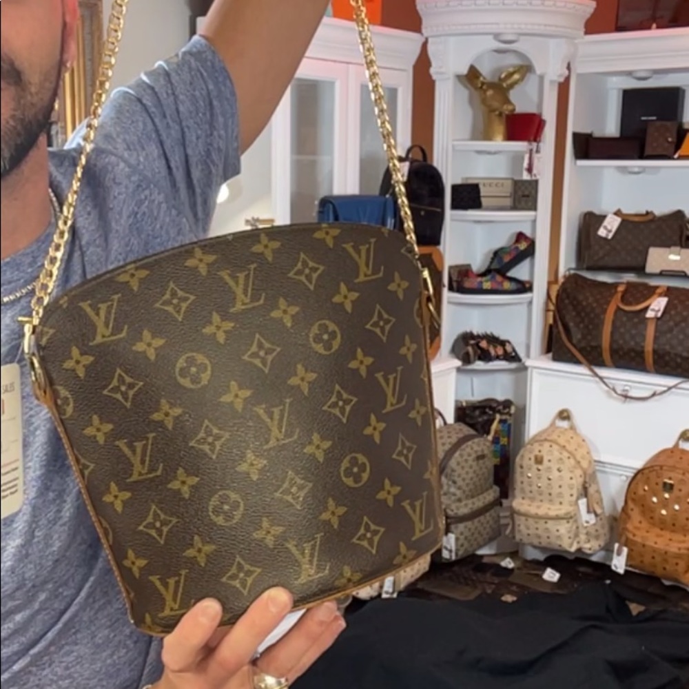 Louis Vuitton Drouot Monogram Crossbody Bag - Picture 14 of 16